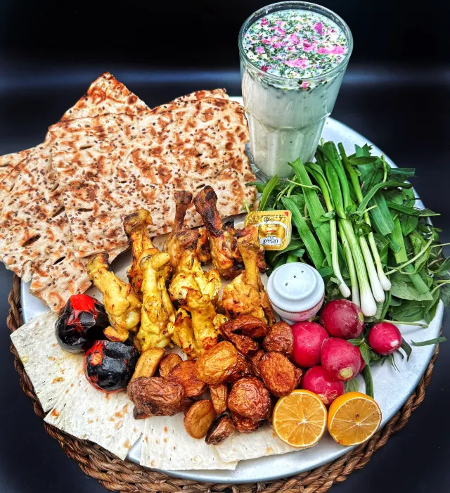خوراک کتف کبابی (6 تکه)